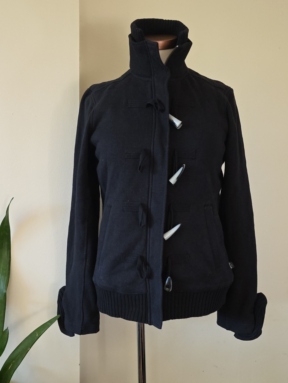 HBC Hudson’s Bay Co. Women’s Olympic Sherpa Toggle Jacket Black 2005 - M